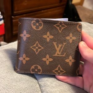 Louis Vuitton Waller duplicate